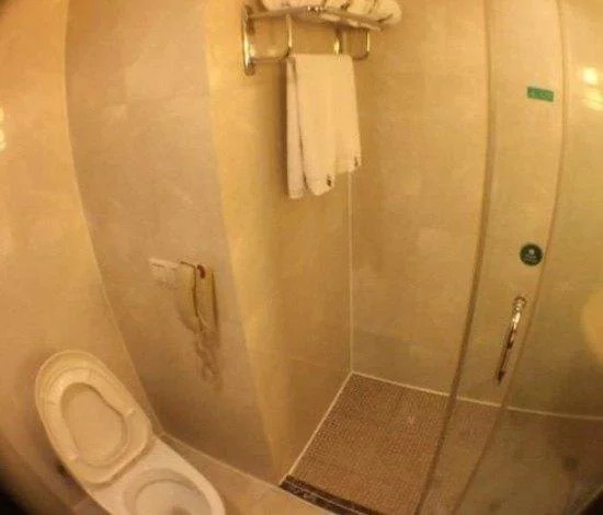 Jinghu Hotel