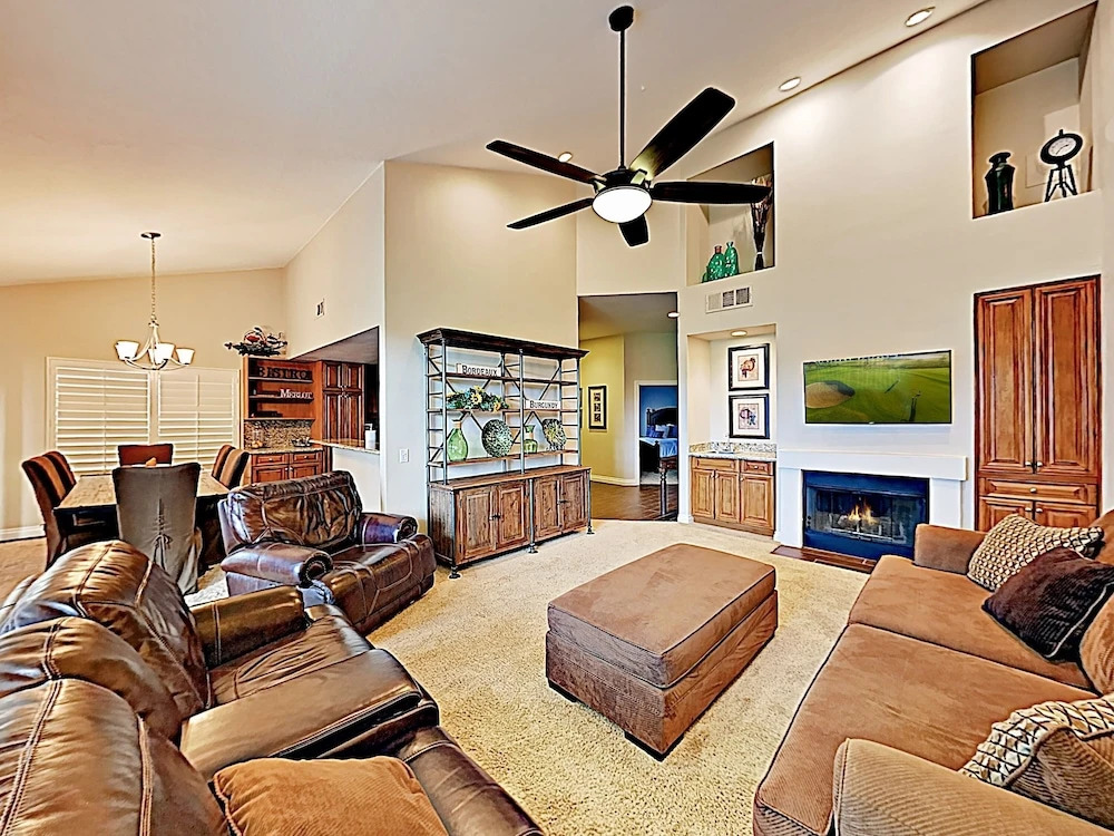 New Listing! Golf Getaway At Pga West W/ Patio 3 Bedroom Condo