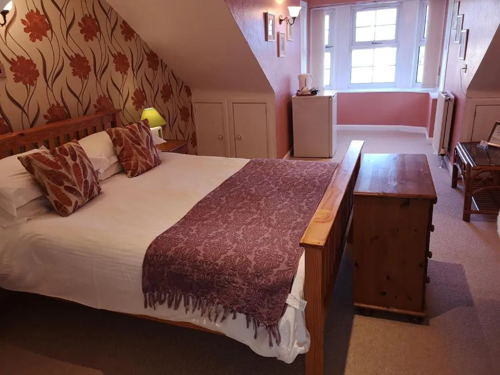 Hay Lodge