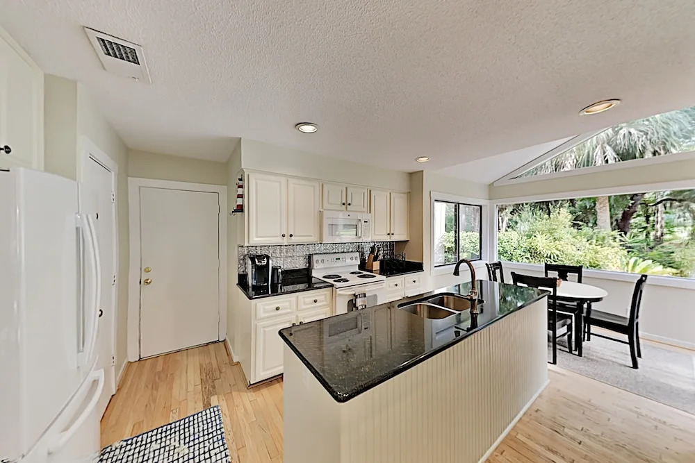 7ferncou 3 Bedroom Home