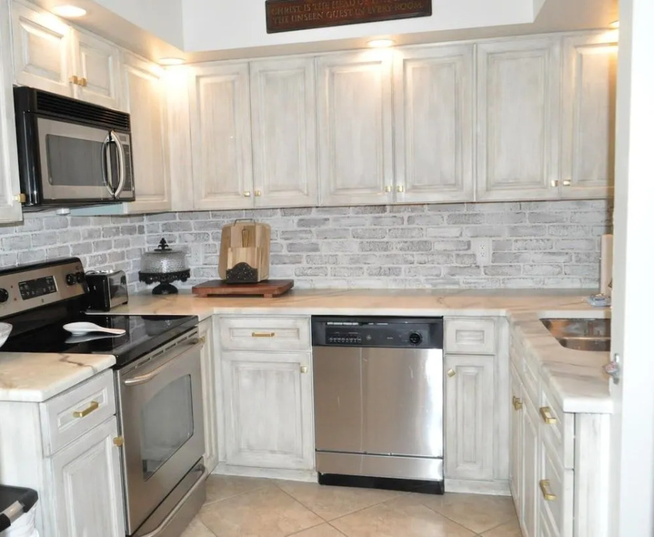 Sandpiper Village 758