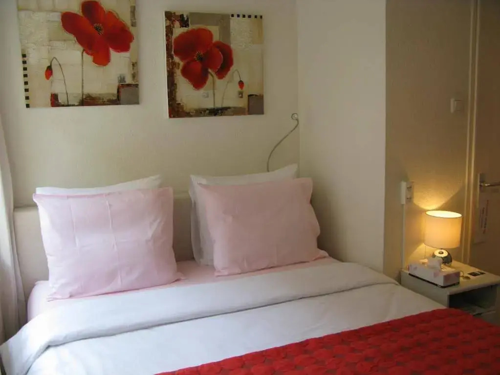 Sir Nico Guest House