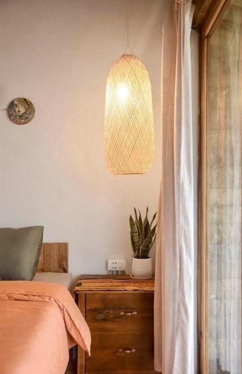 Toce House Tả van