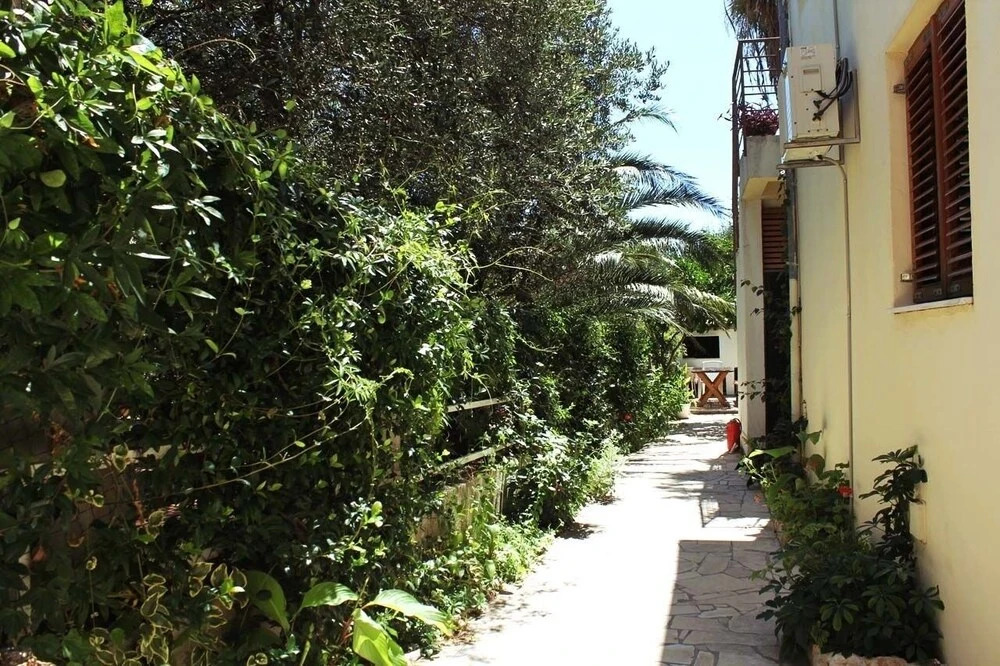 Tonka - 150m From the sea & Parking - A3 C