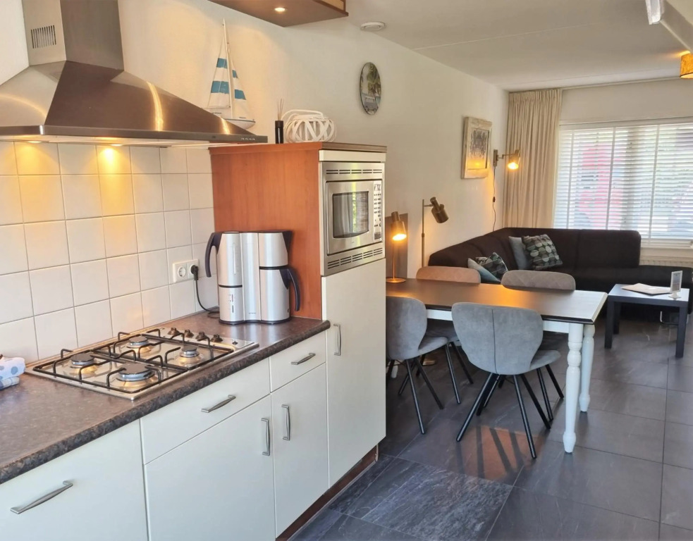 DRR96 Holiday home with terrace, dogs welcome