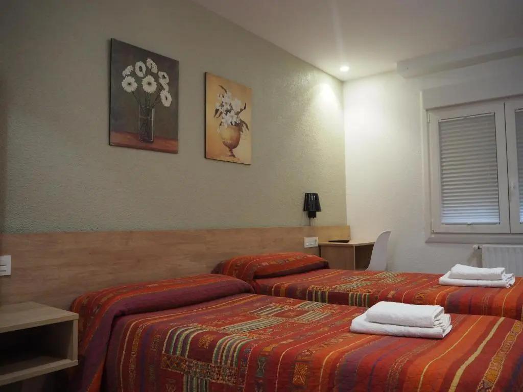 Hostal Acella