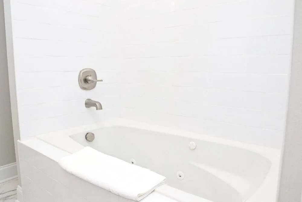 Stunning New Home Mins to Frenchquarter & Downtown