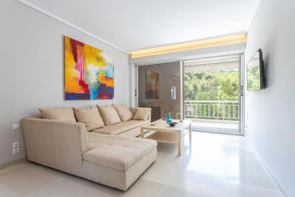 Athens Riviera -HiEnd flat at top Kavouri beach location