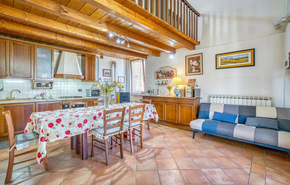 Stunning Home in Tolentino With 2 Bedrooms and Internet