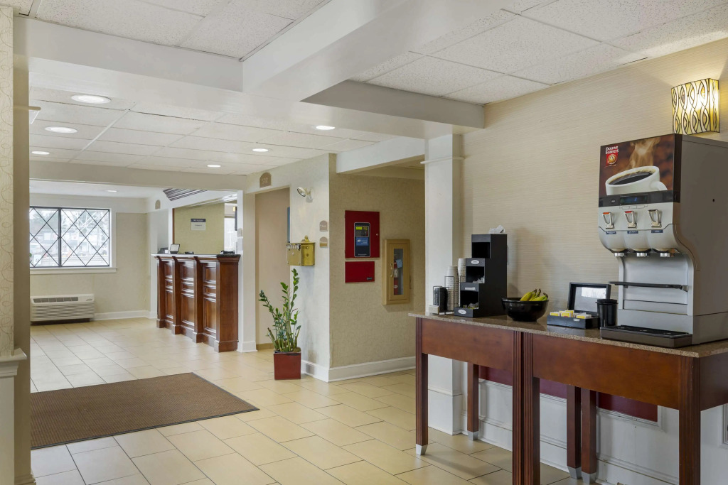 Best Western The Inn at Sharon - Foxboro