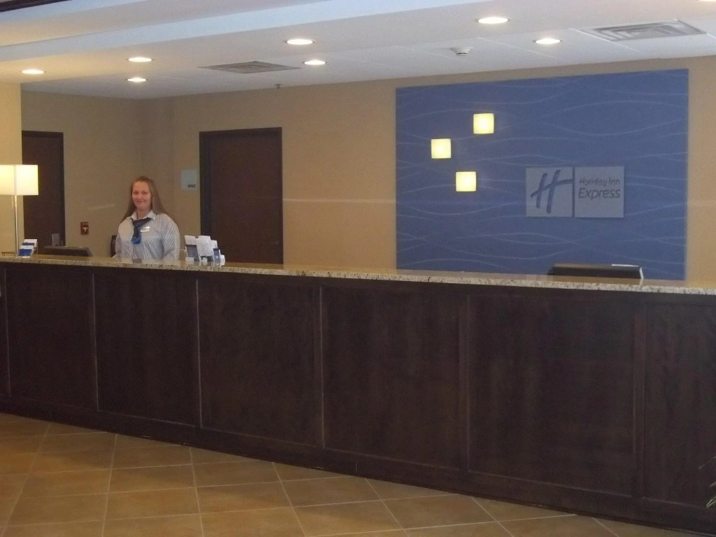 Holiday Inn Express Hartford-Newington by IHG