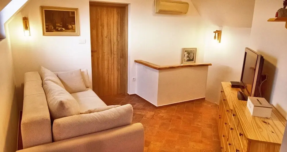 Vineyard cottage Podržaj