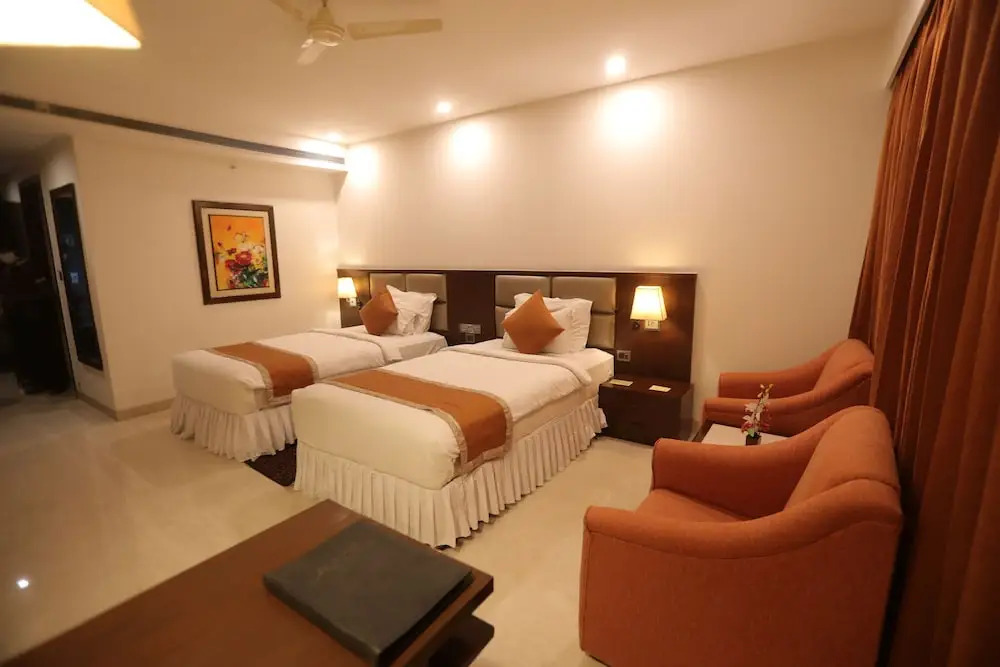 The Alcor Hotel