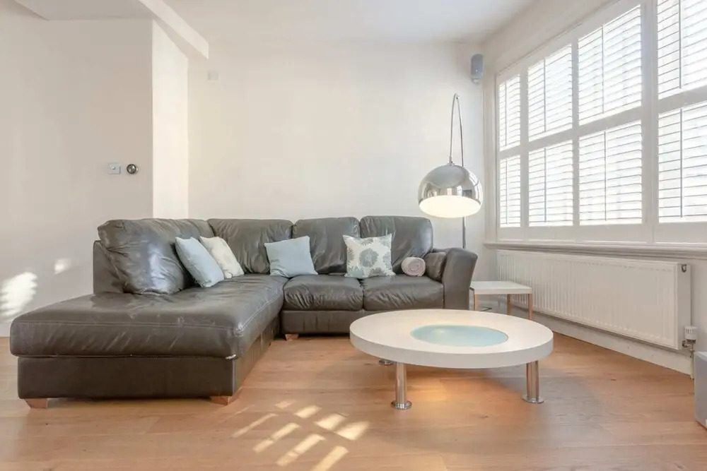 2 Bedroom Apartment in Central London