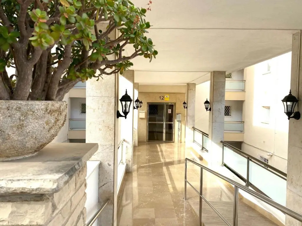 Apartamento moderno nautilus (Playa Capellans)