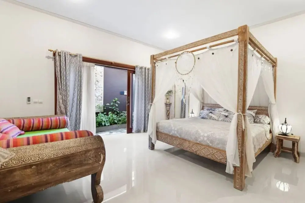 Grace villa 5 minutes walk to the beach