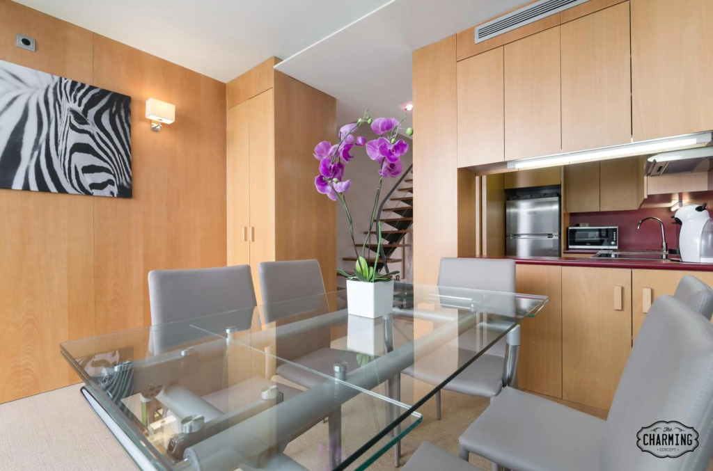 Chueca Apartments - Dúplex en el Centro de Madrid