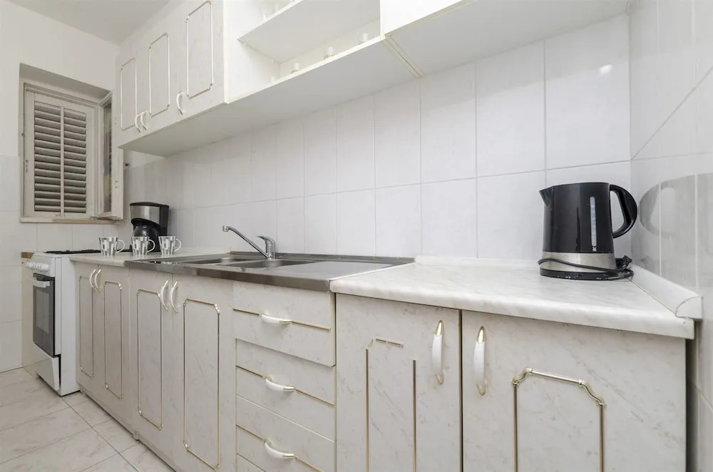 Apartments Anka 20m from the beach