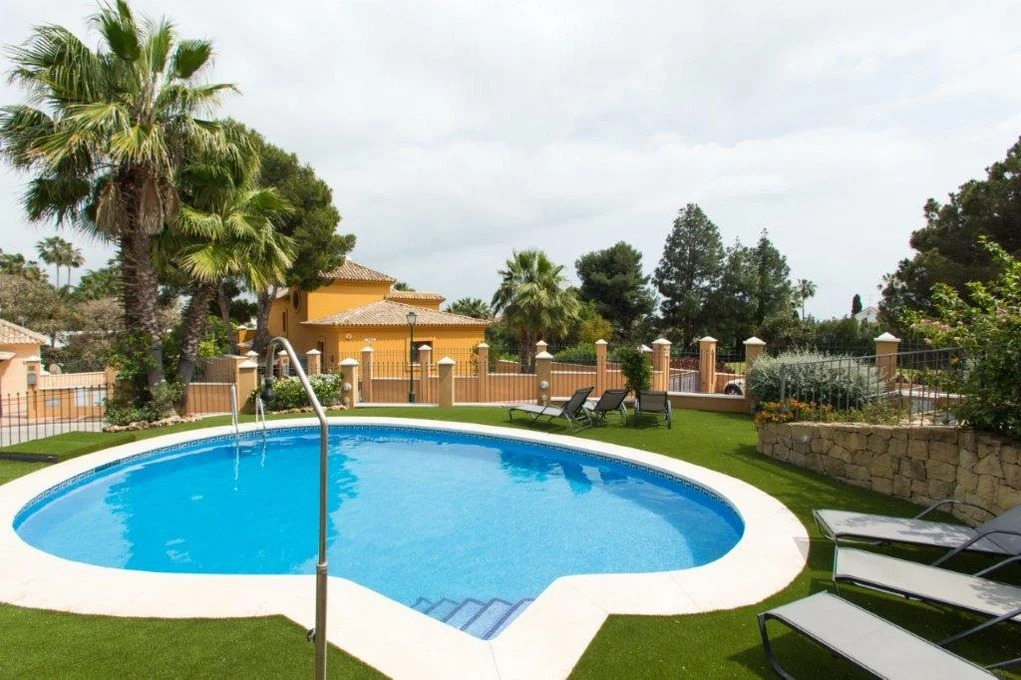 Villas AV Las Lomas de Marbella