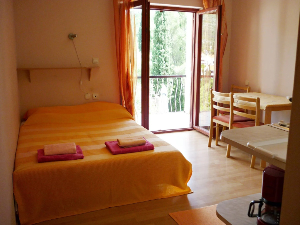 Apartments Karacic