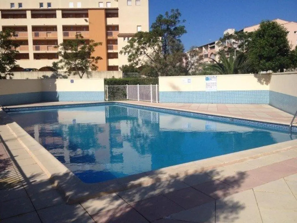 Appartement Cap d'Agde, 3 pièces, 6 personnes - FR-1-607-44