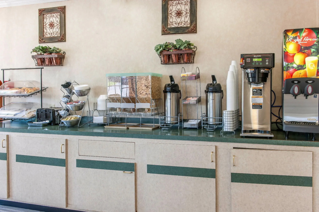 Econo Lodge Lexington Southeast