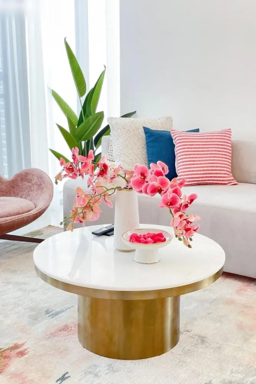 Lavish Living Along the Dubai Creek