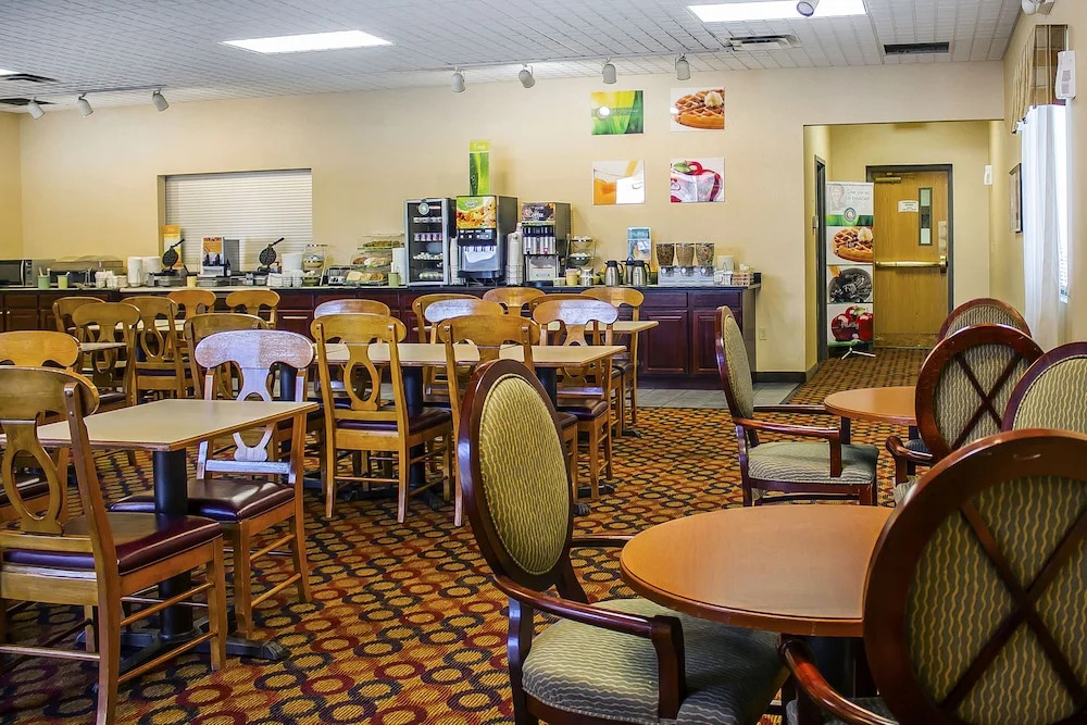 Quality Inn & Suites Conference Center
