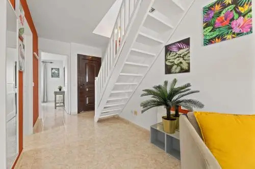Duplex Sea & Pool views