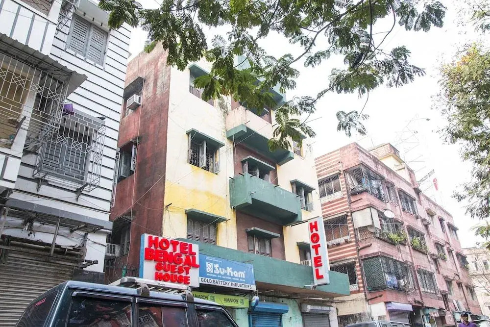 Hotel Bengal -100m from Park Circus 7 Point