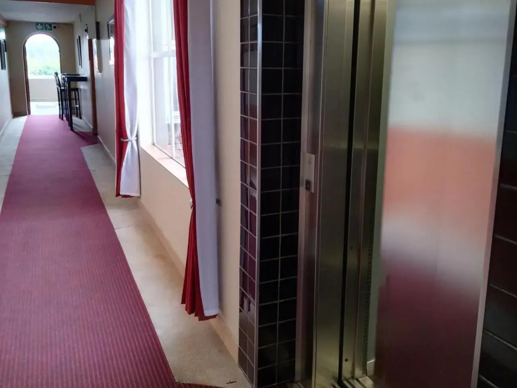 Queens Place Guest House