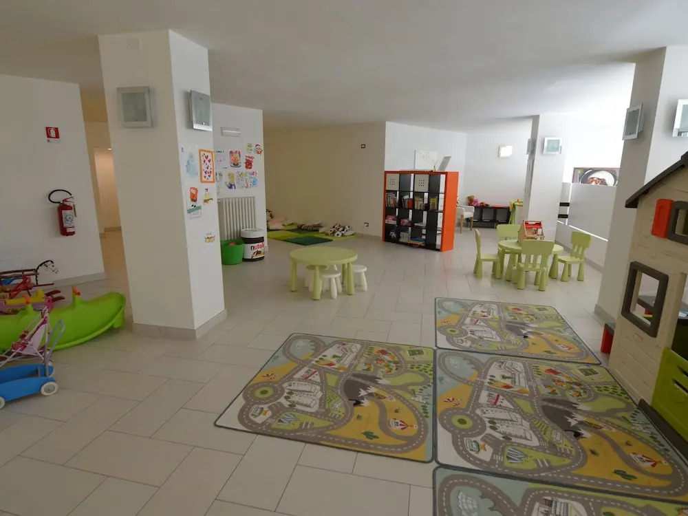 Residence with Wifi and Pool in the Heart of the Po Delta Park, Near the Sea