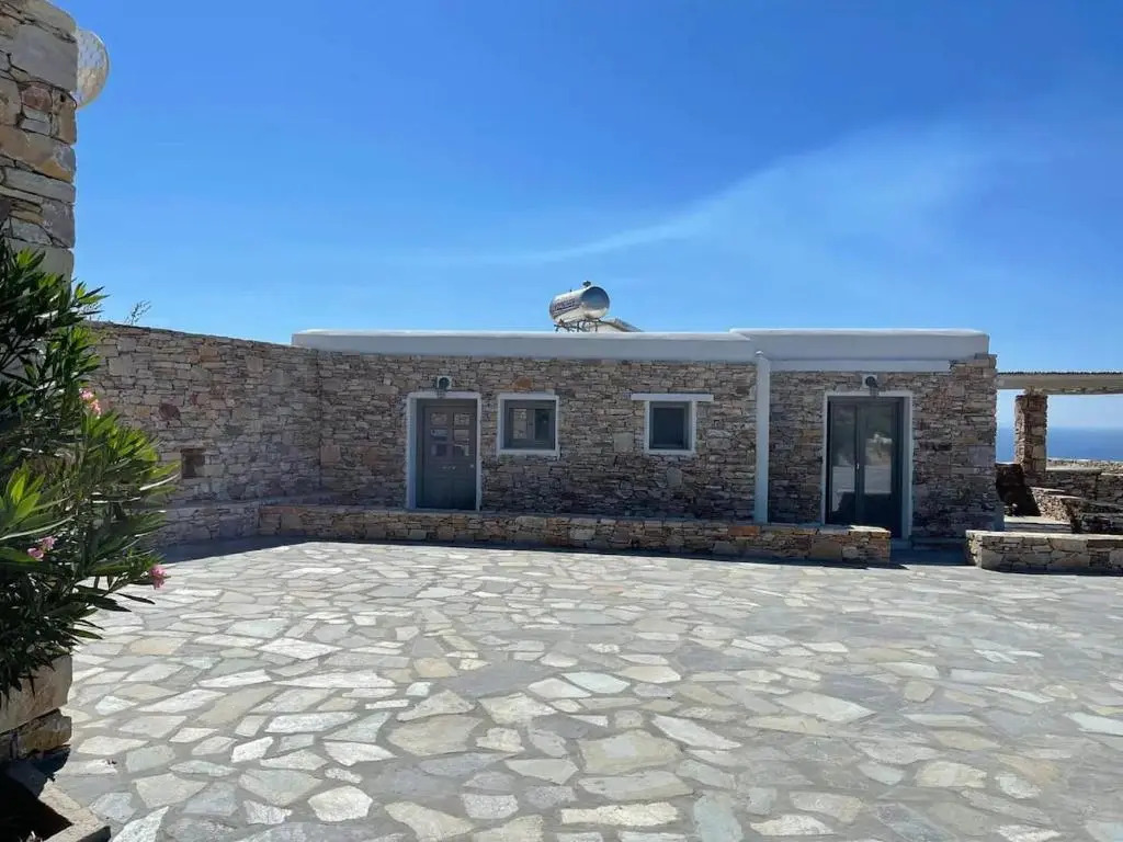 Moniasma Rustic Stone House in Folegandros