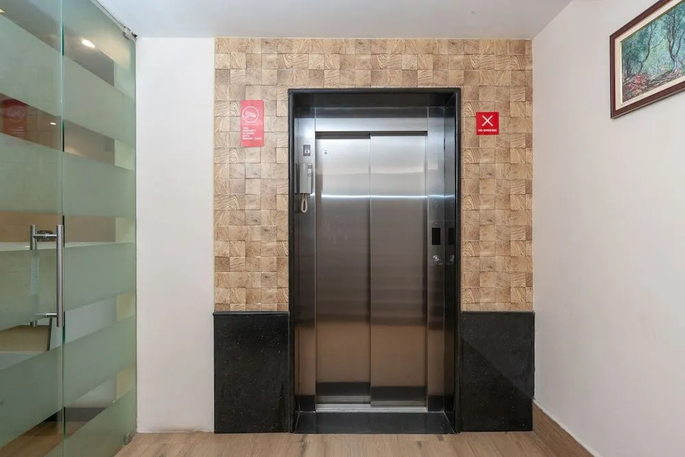 OYO 14872 Annamalai Residency