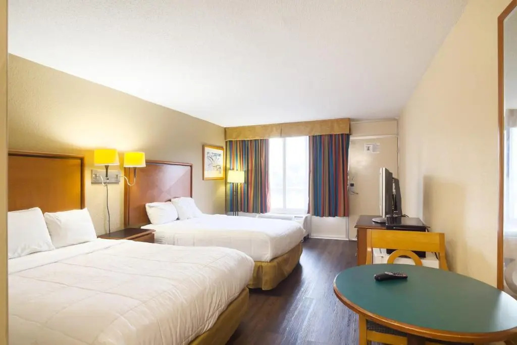 OYO Hotel Harriman near I-40