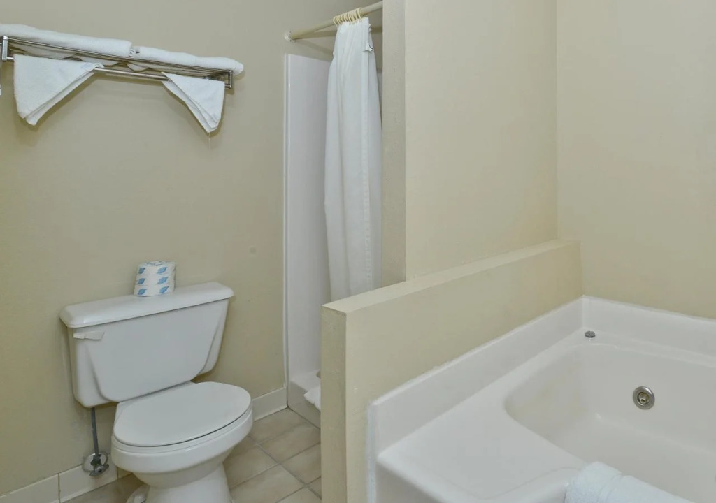 Americas Best Value Inn Hazlehurst