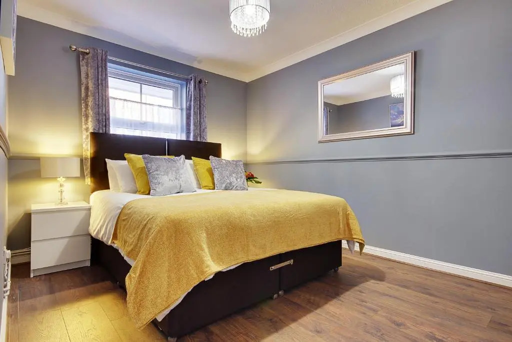 14 Oxford Mews - 5 Star Living for up to 10 People