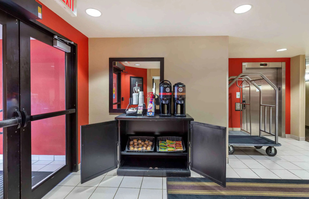 Extended Stay America Suites - Cleveland - Brooklyn
