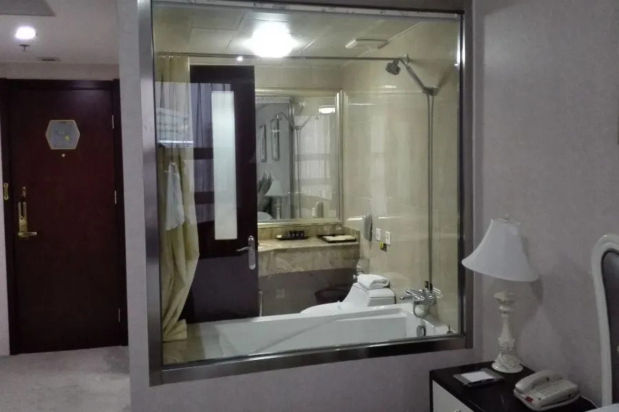 T-Longee Hotel