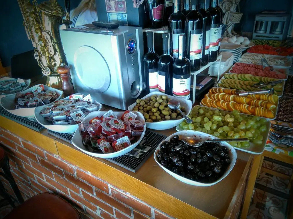 Bucoleon by Cheers
