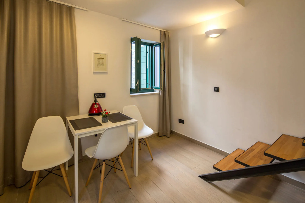 Apartments Korta