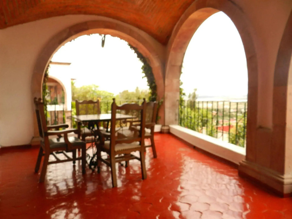 hotel la ermita suites