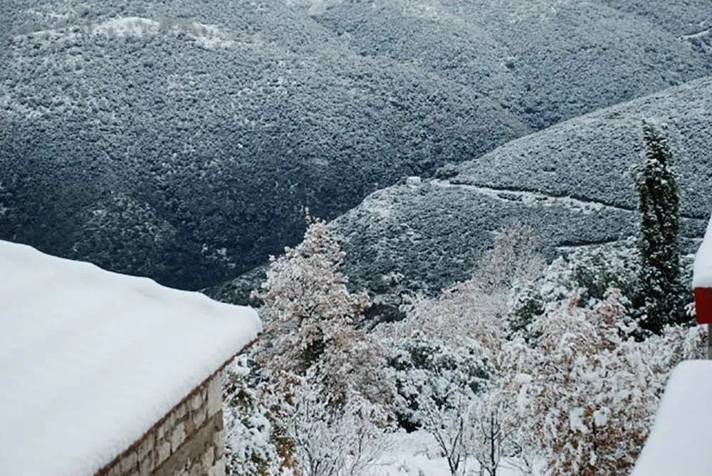 Orini Nafpaktia Houses