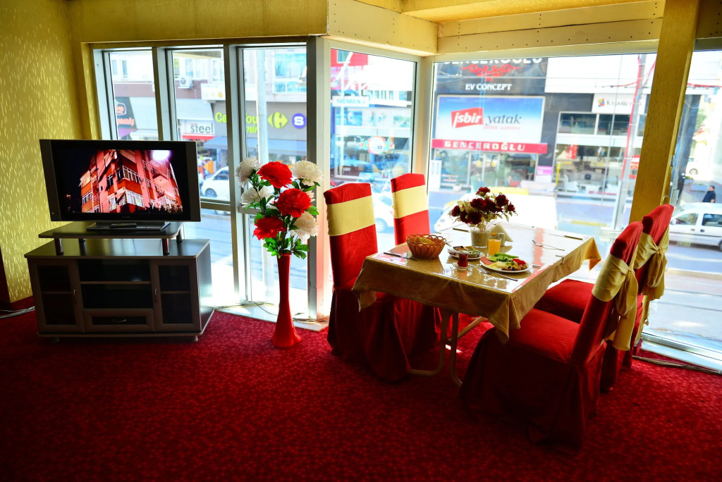 Kivrak Hotel