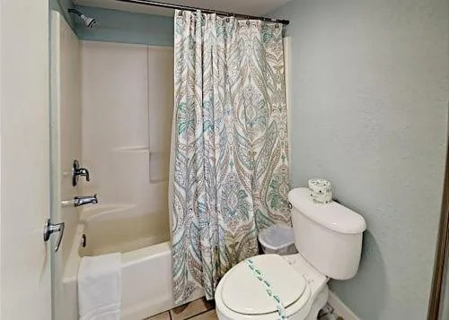 Sea Breeze Suites