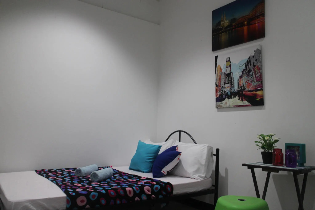 Island Breeze Hostel - Cebu Central