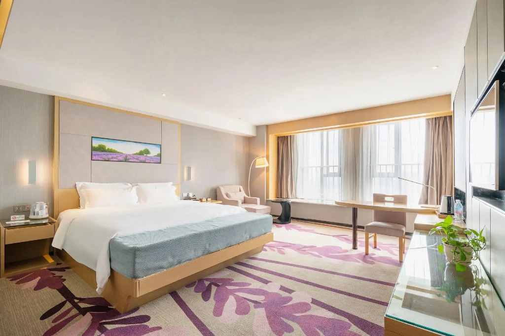 Lavande Hotel Chengdu Dafeng Shixi Park Subway Station