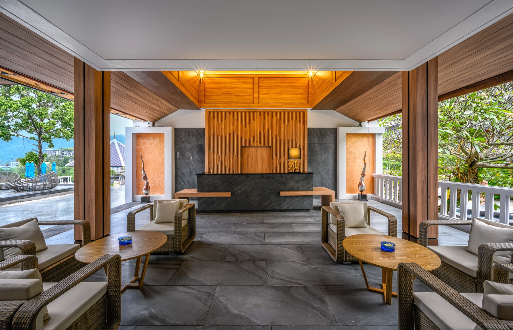 Namaka Resort Kamala