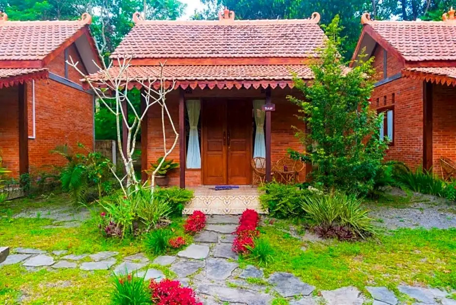 MAKCIK Heritage Villa & Cafe