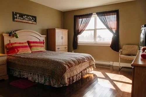 Catwalk Bed and Breakfast